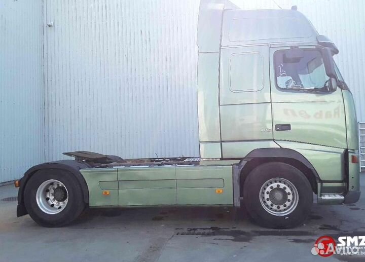 Pазбираем грузовик Volvo FH 2001-2005