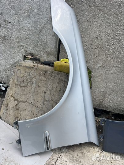 Крыло для Мерседес Е211