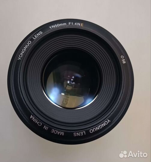 Объектив Yongnuo 50mm F 1,4 для Nikon б/у