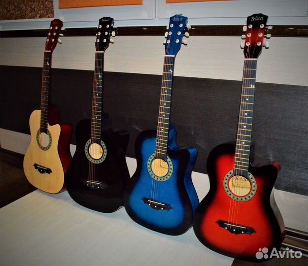 Акустическая гитара (новая) + чехол и медиаторы