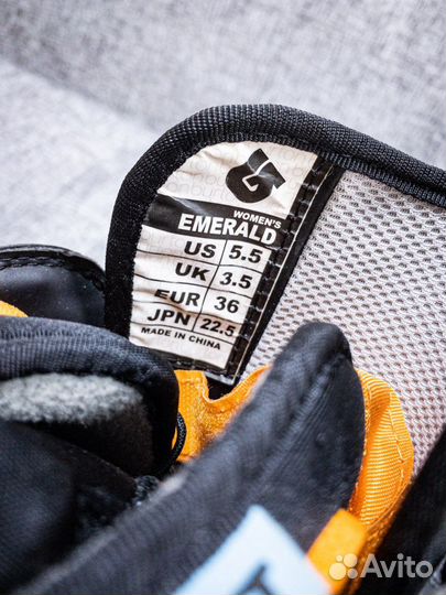 NEW Сноубордические ботинки burton emerald