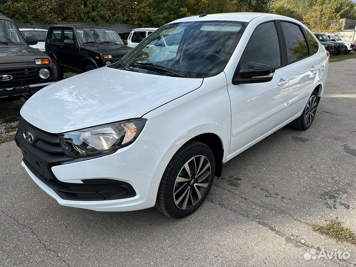 LADA Granta 1.6 МТ, 2023, 5 км