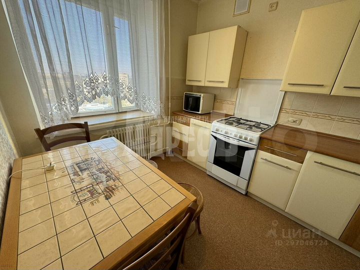 4-к. квартира, 75,5 м², 9/9 эт.