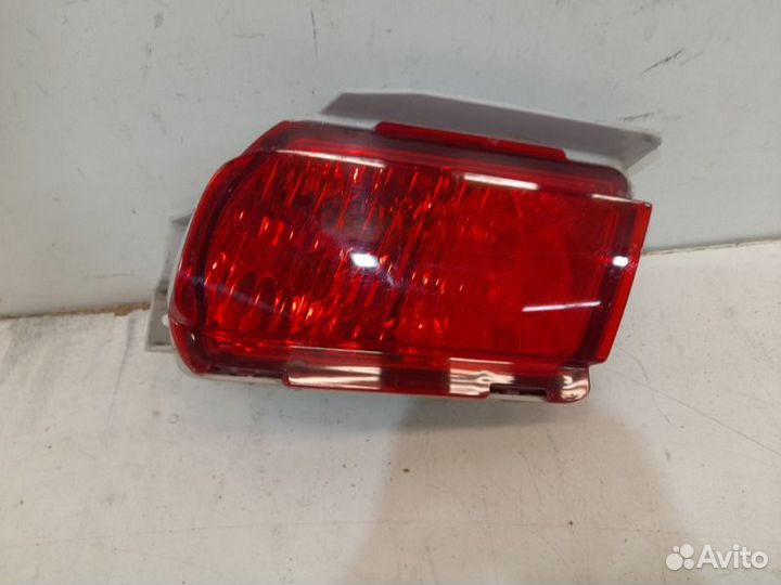 Фонарь противотуманный задний левый Toyota Land