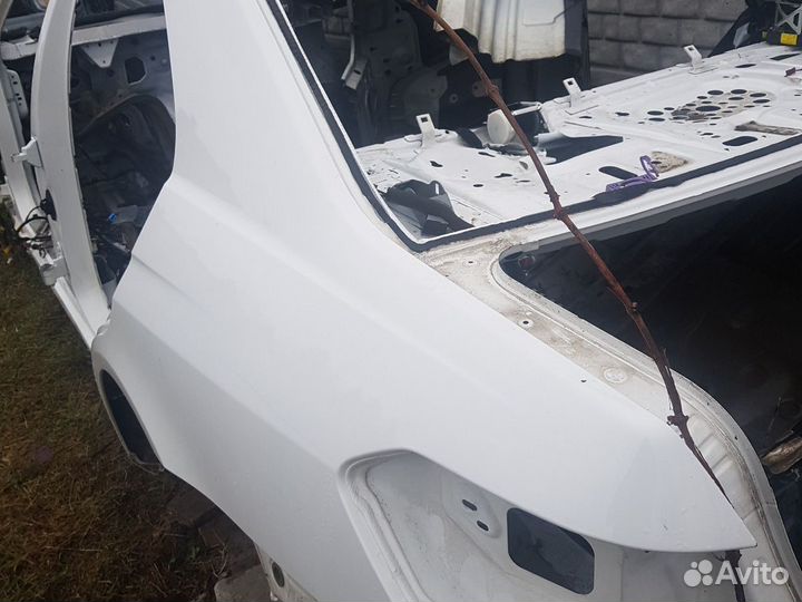 Мерседес W207 кузов по частям