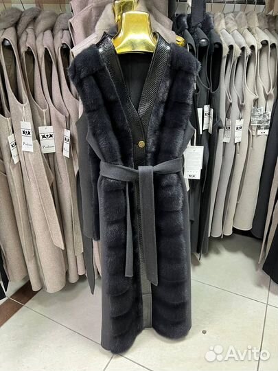 Меховая жилетка норка