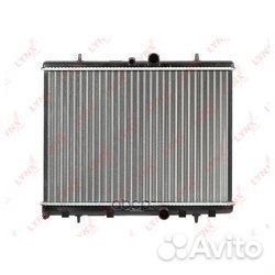 Радиатор двигателя Пежо 408