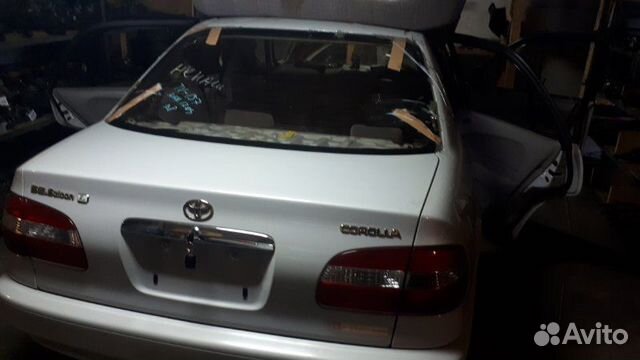 Стекло кузова заднее Toyota Corolla AE110 5A-FE