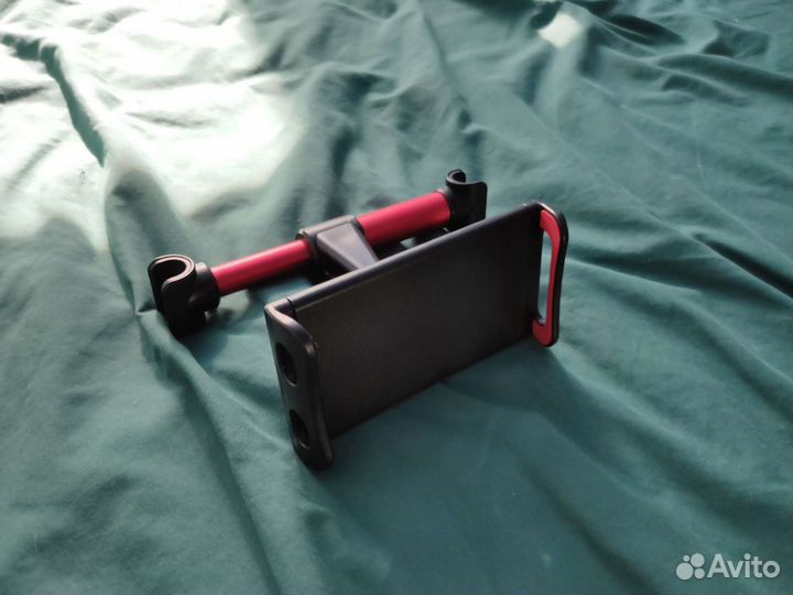 Держатель для телефона в машину