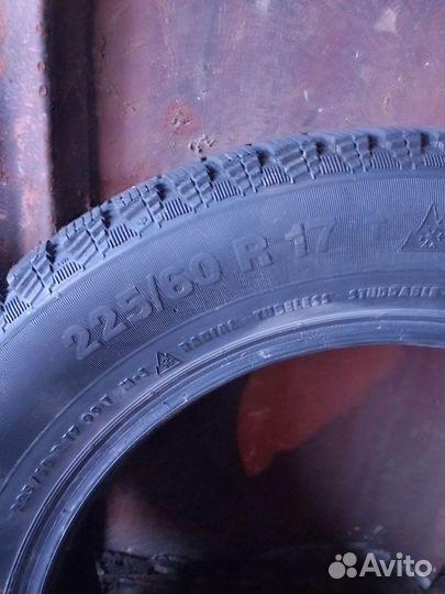 Continental ContiIceContact 225/60 R17