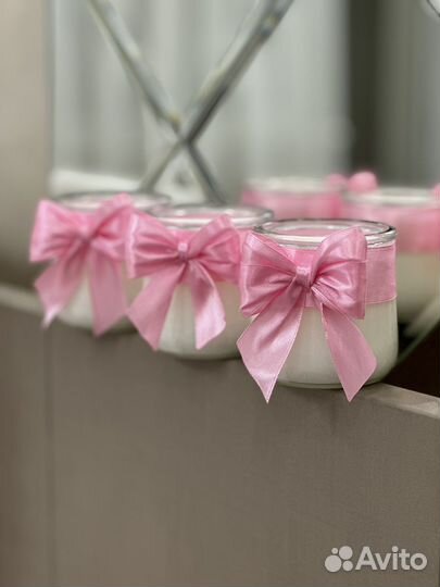 Свеча в стакане из кокосового воска