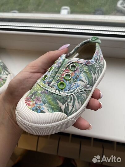 Кеды для девочки