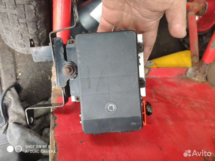 Блок abs honda mobilio gb1. Двигатель l15a