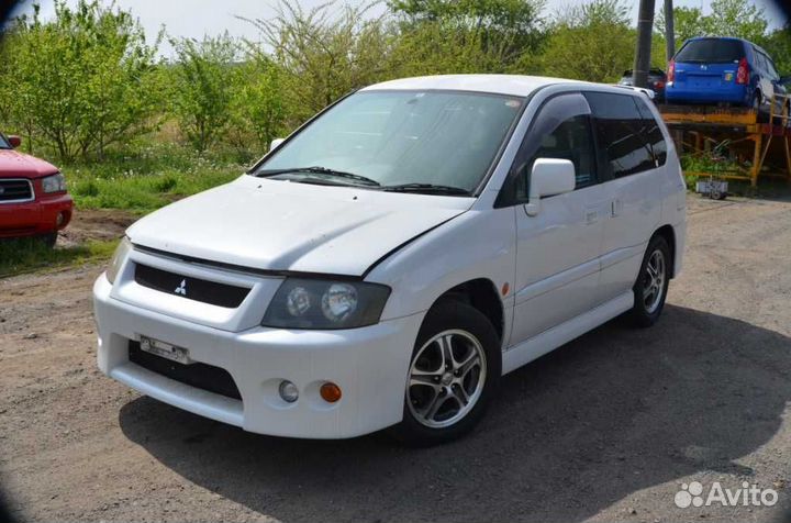 Разбор mitsubishi RVR 2000