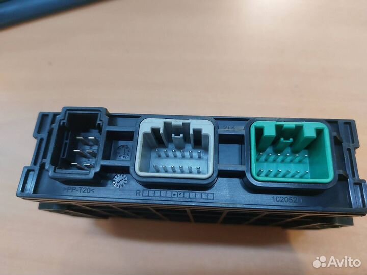 Блок управления Volvo FH 2014 22038894