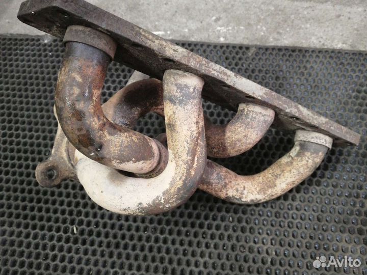 Выпускной коллектор Skoda Octavia Tour