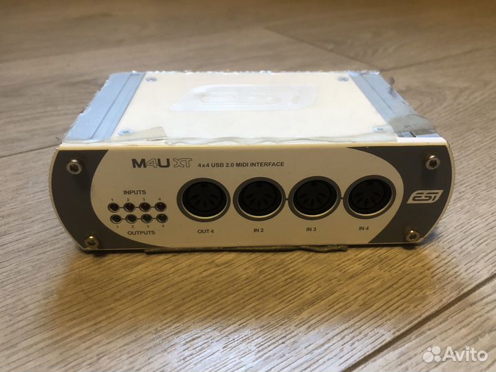 ESI M4U XT Миди Интерфейс