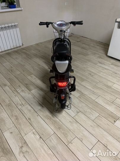 Новый Электроскутер