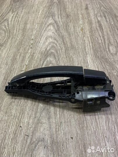Ручка двери внешняя задняя левая Opel Astra J
