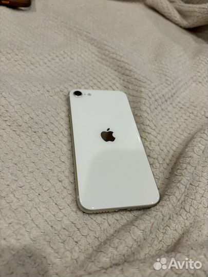 iPhone SE (2022), 128 ГБ