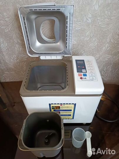 Хлебопечка LG