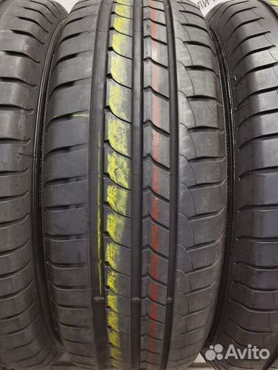 Goodyear EfficientGrip 195/60 R16 89H