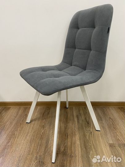 Стул кухонный