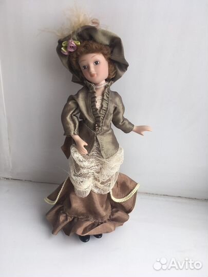 Форфоровая кукла Джейн Эйр