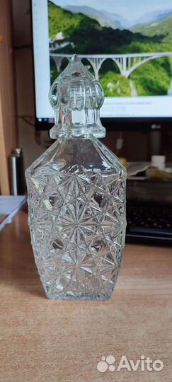 Штоф хрустальный и рюмки