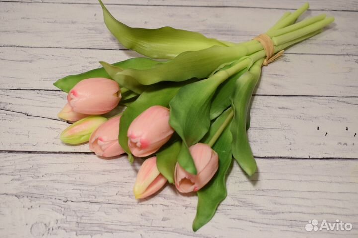 Букет искусственных тюльпанов (новые)