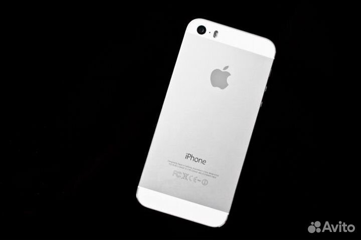 Телефон iPhone 5s