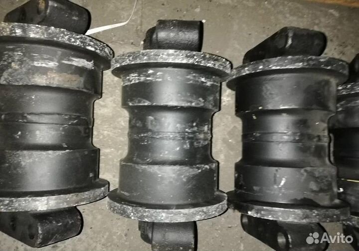 Каток опорный