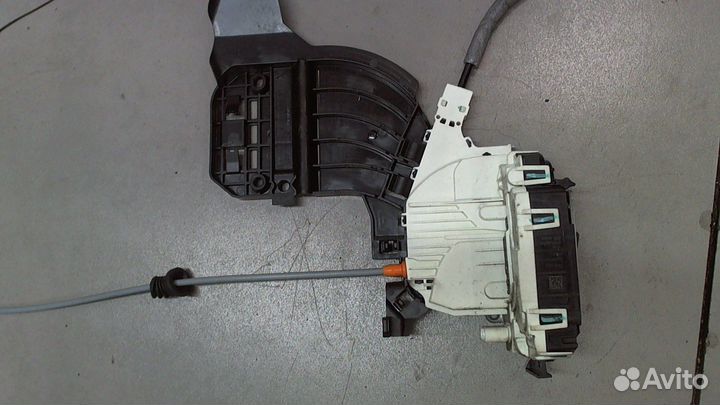 Замок двери Mercedes GL X166, 2013