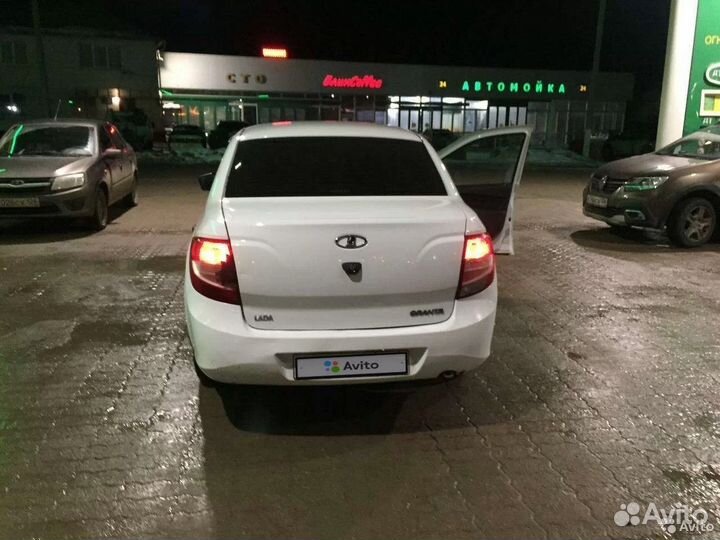 LADA Granta 1.6 МТ, 2015, 230 000 км