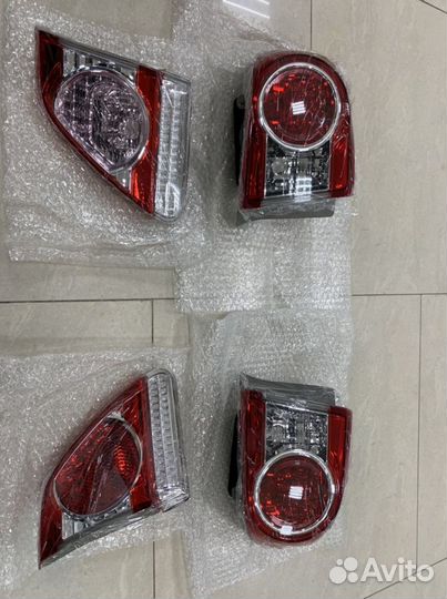 Задние стопы Toyota Corolla e150