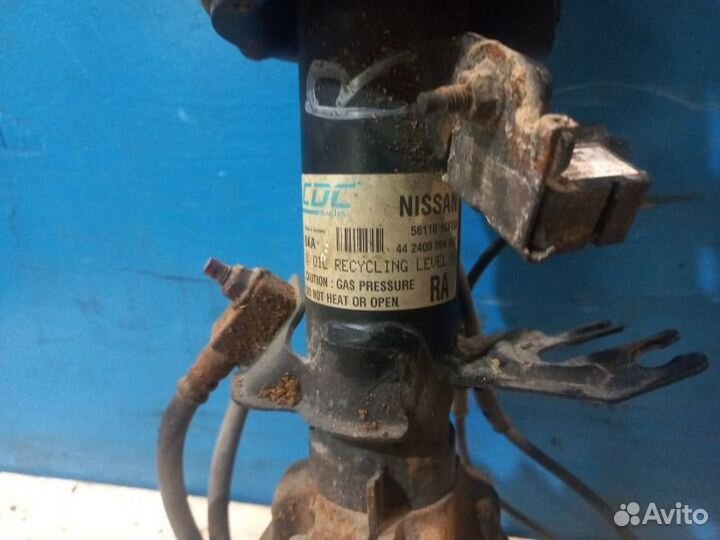 Амортизатор передний правый Infiniti Fx 2008-2012