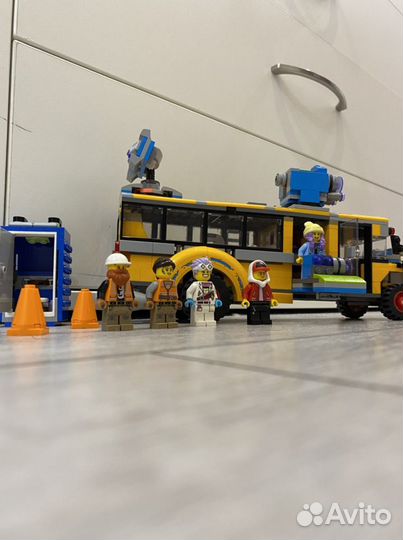 Lego hidden side 70423