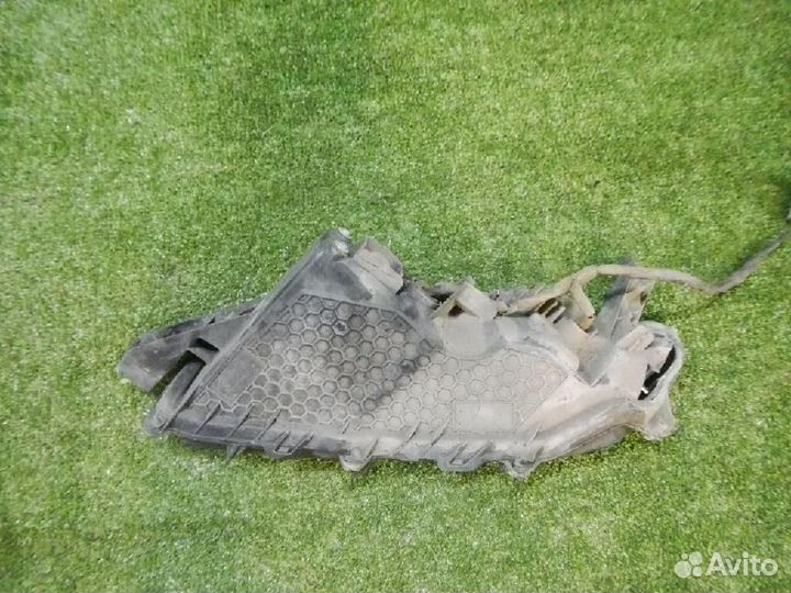 Фара противотуманная правая/дхо Lexus RX200t/RX300/RX350/RX350L/RX450h/RX450hL