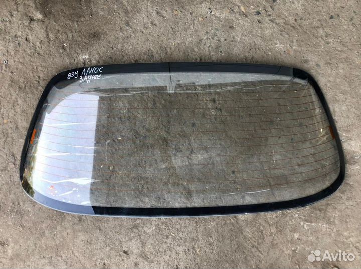 Стекло крышки багажника Daewoo Lanos