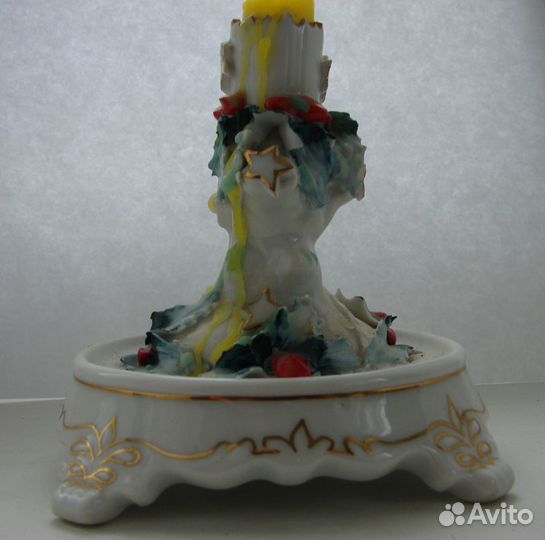 Фарфоровый подсвечник