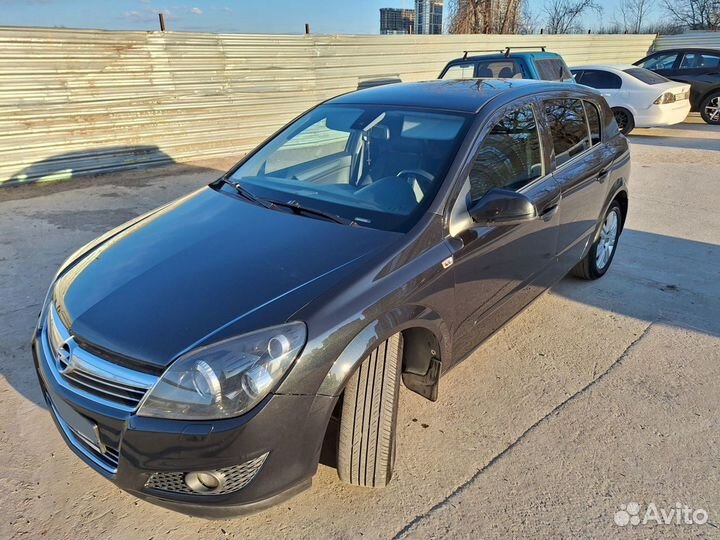 Opel Astra 1.6 МТ, 2011, 230 000 км