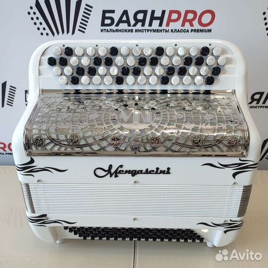 Итальянский баян Mengascini F4