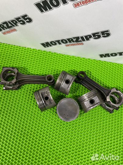 Поршень с кольцами и пальцем Ga14de