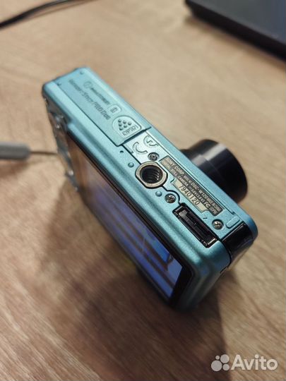 Компактный фотоаппарат Sony DSC-W120
