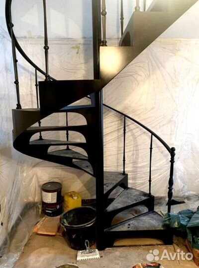 Лестница в коттедж