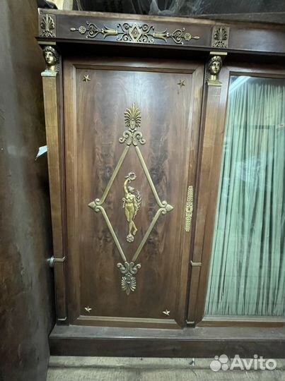 Кабинет Гарнитур. 19 век. Франция