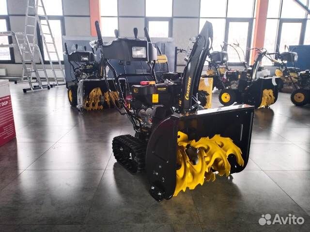 Снегоуборщик бензиновый Champion STT761E