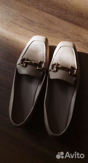 Лоферы с квадратным носом