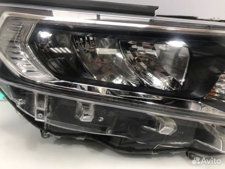 Фара правая О Р И Г И Н А Л Toyota Rav 4 2019-2023