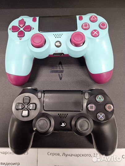 Sony PS4 Slim SSD 500Gb 2 геймпада + игры на диска